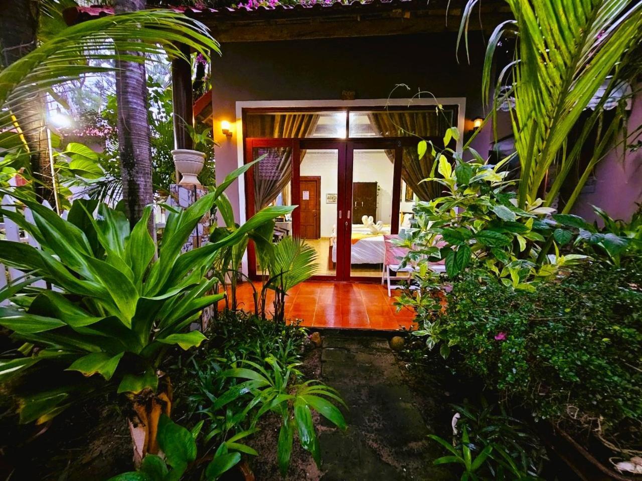Casa Beach Resort Фантхьет Экстерьер фото